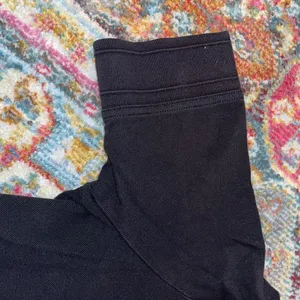 COPY - Burberry black polo with great details thumbnail 4