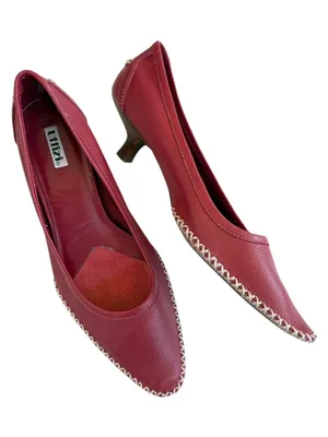 EUC Uffizi Leather Blanket Stitch Kitten Heels Red Size 7 thumbnail 1