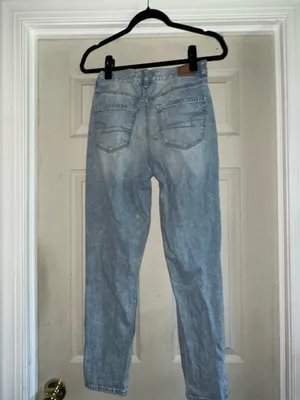 American Eagle Jeans Mom thumbnail 2