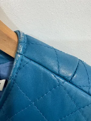 VTG Newport News Quilted Leather Jacket Size 6 Blue Collarless Zip Front thumbnail 9