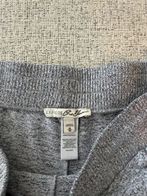 Express shorts  thumbnail 2