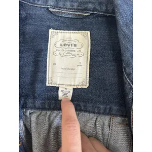 Levi's dark wash denim peplum jacket M thumbnail 2