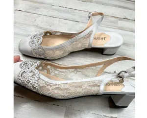 J Renee Silver Gray Lace Rhinestone Embellished Square Toe Slingback Heels 9.5 thumbnail 4