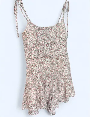 Princess Polly floral romper  thumbnail 2