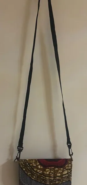 UNIQUE Black,Gold&Red Crossbody.Rectangular BY CHIGENVY-Waxed material.VINTAGE thumbnail 1