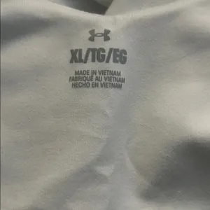 Under Armour motion crop tank thumbnail 5