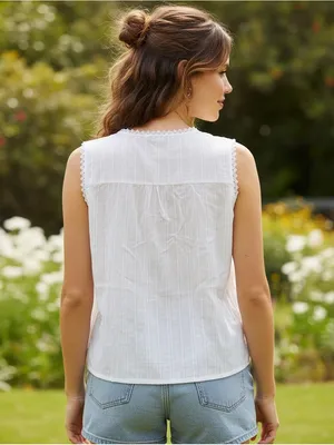 Main Strip White Embroidered Tassel sleeveless top thumbnail 2