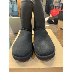 Ugg Classic Short Ii Boot Black Sheepskin Wool Suede Women Us 6 /Uk 4.5 /Eur 37 thumbnail 5