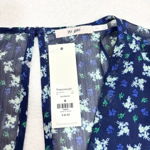 Francesca’s Mi‎ Ami Navy Floral Wrap Dress Short Sleeve Above Knee Size M thumbnail 6