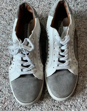 Steve Madden Womens Annita Sneakers Shoes Gray Snake Print Leather Lace Up 9M thumbnail 1
