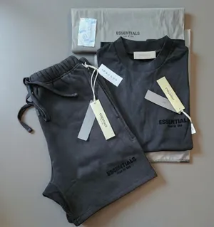 Essential Fear of God shirt & shorts set smal thumbnail 1