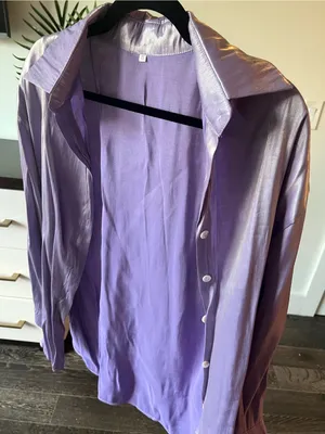 Women’s Lavender Button-Up Shirt - Classic Collar thumbnail 3