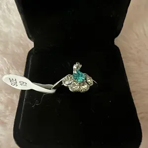 Women’s Gorgeous Silver Plated CZ Rhinestone Ring Size 19/10 US thumbnail 1
