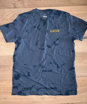 Urban Outfitters katin tee shirt small thumbnail 1