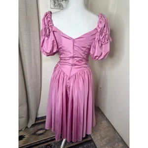 VTG 70s Pink Taffeta Formal Gown-Sweetheart Ruched Puff Sleeve Princess Basque thumbnail 5