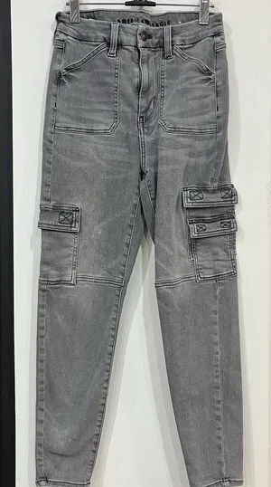 American Eagle Women’s Gray Next Level Stretch Cargo Pants 6 Short Utility thumbnail 1