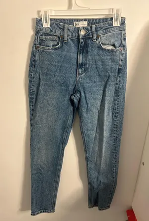 ZARA TRF Mid-Rise Straight Leg Jeans thumbnail 4