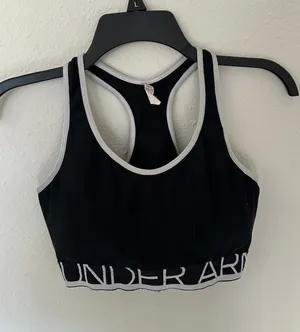 Under Armour Sports Bra thumbnail 1