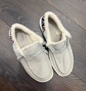 Hey Dude Women’s 9 Wendy Funk Wool Shoes Pull On thumbnail 1