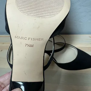 Marc Fisher Heels Black Pointed Toe Slingback thumbnail 3