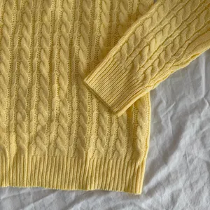 Women's Yellow Cable Knit Scoop Neck Long Sleeve Sweater Size Medium #260485 thumbnail 3