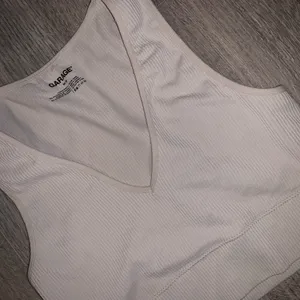 Garage plunge ribbed crop top thumbnail 2