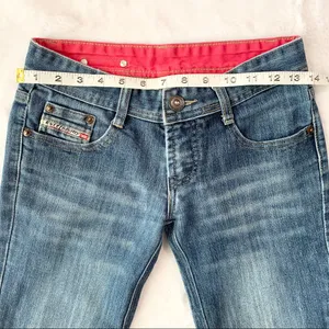 EXIT Medium Wash Denim Bermuda Jean Shorts Size 25 thumbnail 4