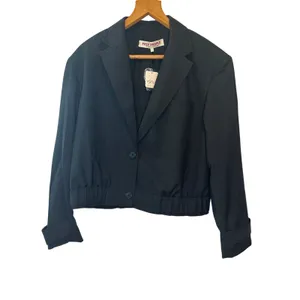 Free People Agnes Cropped Black Jacket NWT Women’s Small‎ thumbnail 3