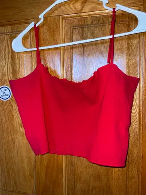 Crop Top thumbnail 2