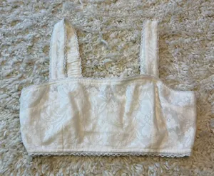 American Eagle Outfitters White Lace Top thumbnail 1