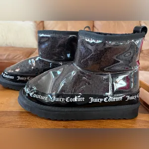 JUICY COUTURE Black Faux Fur Winter Boots thumbnail 4