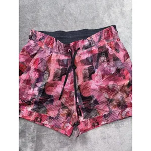 LULULEMON Spring‎ Break Away Breakaway Shorts II  Size 4 thumbnail 2