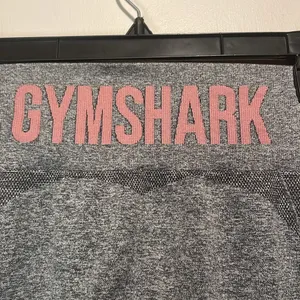 Gymshark- Flex Leggings in Grey with Pink Accent Logo Letters- Size Small thumbnail 6