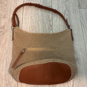 The Sak Sequoia Hobo Bag thumbnail 8