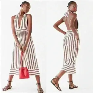 Urban Outfitters Raven striped Plunging Halter‎ Style cropped Jumpsuit sz S thumbnail 2