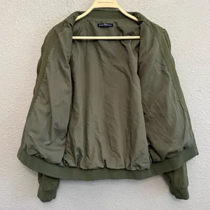Brandy Melville Bomber Zip Up‎ Jacket Size Large in Green thumbnail 3