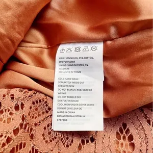 NWT Bardot Isla Dress Sz Small Copper Rose Lace Ruched Long Sleeve Mini Cocktail thumbnail 11