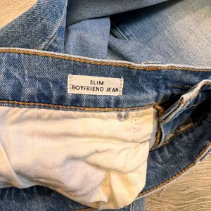 NWT J. Crew Slim Boyfriend Jeans Size 26 Light Wash Denim Womens‎ Casual thumbnail 7