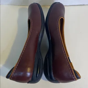 Aura Z7 Leather Shoes Burgundy flat shoes women's Size 7 thumbnail 4