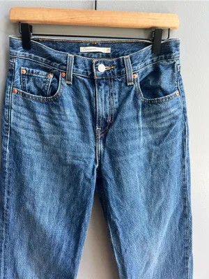 Levi's Women's Low Pro Relaxed Fit Straight Leg Jeans Denim Classic Size 25 thumbnail 2