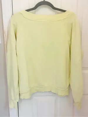 Universal Threads Boxy V-Neck Pullover Sweatshirt thumbnail 5