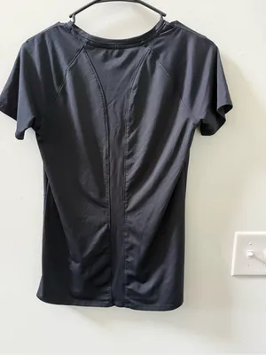 Under Armour Black Short-Sleeve Performance Tee thumbnail 2