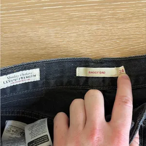 Levi’s Jeans Baggy Dad Size 24 Black thumbnail 3