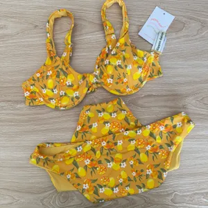 Dippin' Daisy's XS/Large NEW Roma Bikini Set Tie‎ Yellow Lemons Floral High Waist thumbnail 2