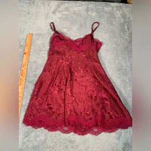 Victoria’s Secret vintage gold label Lace Chemise in Red medium thumbnail 8
