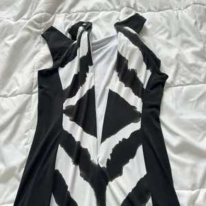 Cache Dress Womens 10 Black White Contrast Midi Sheath‎ Sleeveless Business Y2K thumbnail 9
