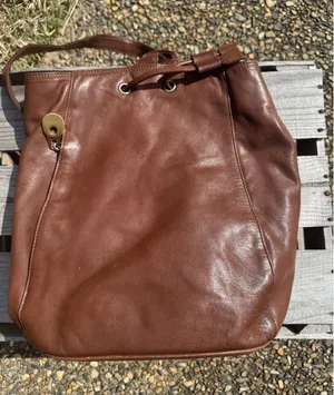 LIZ CLAIBORNE Shoulder‎ Purse Satchel Tote Leather Bucket Bag Brown Rare thumbnail 1