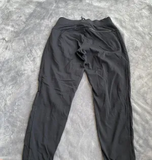 Athleta metro street jogger thumbnail 6