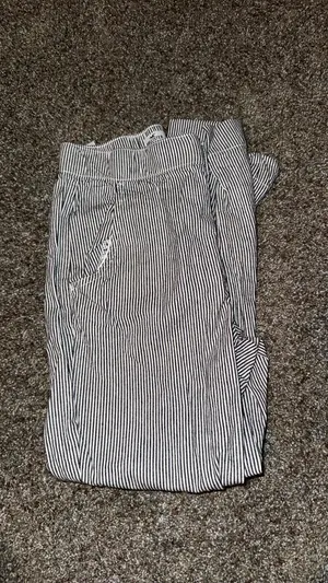 Hollister Pants thumbnail 3