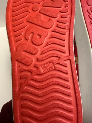 2021 Disney Parks X Native Minnie Mouse Red Slip On Slides Shoes Jefferson Sz 10 thumbnail 8